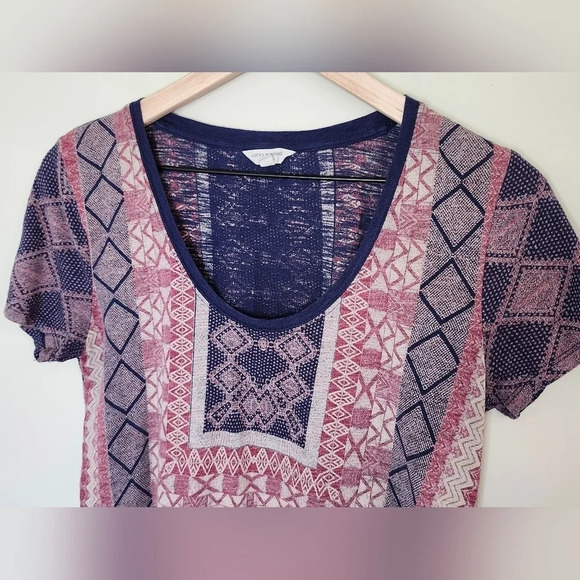 Lucky Brand Women's T-Shirt Size Small Blue Geometric Printed Artsy Boho FLAW - Picture 2 of 5
